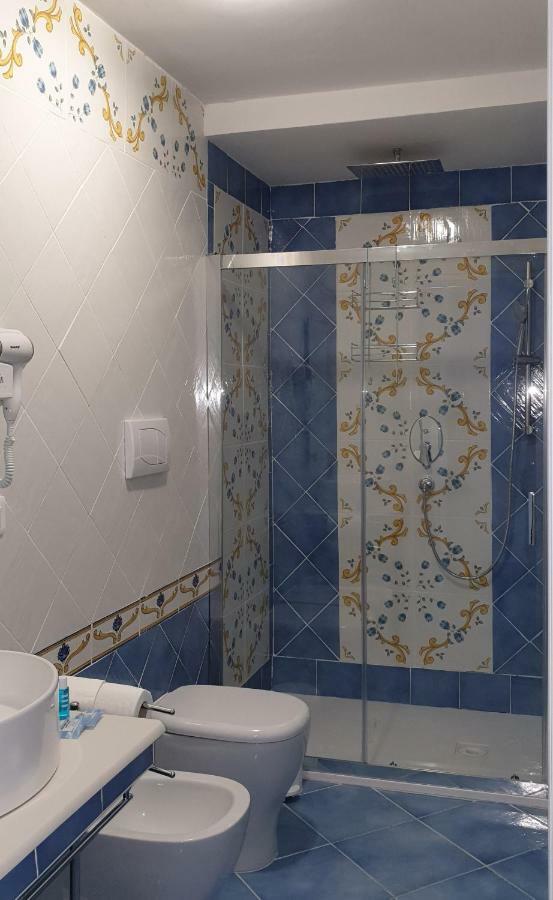 A Un Passo Dal Mare Bed & Breakfast Agropoli Exterior photo